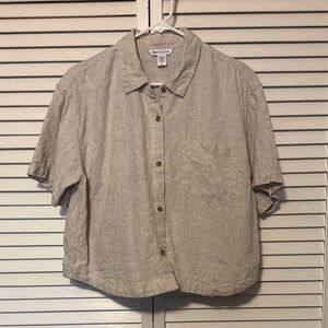 Athleta Women's Short-Sleeve Linen Crop Button-Up in Light Beige